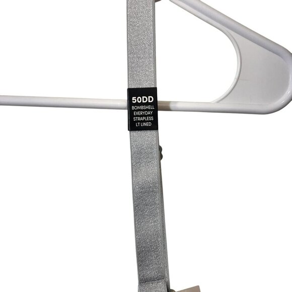 Torrid 50DD Bombshell Everyday Strapless Lined Bra With Lace & Removable Multi-W - Picture 2 of 7